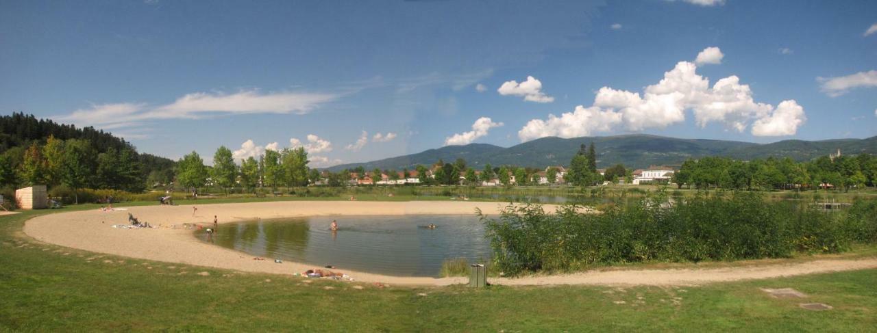 Camping La Vallee Verte Ambert Luaran gambar